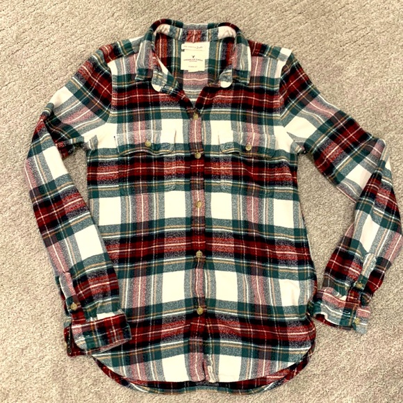 American Eagle women’s size small, amazingly soft classic fit flannel. - Picture 1 of 3